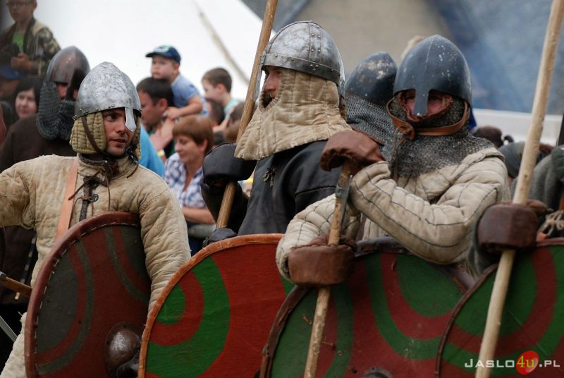 IV Karpacki Festiwal Archeologiczny "Dwa Oblicza" w Karpackiej Troi