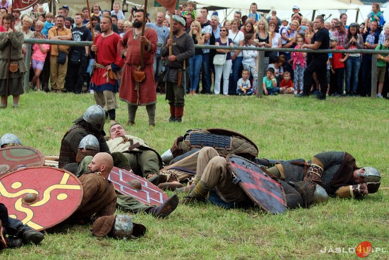 IV Karpacki Festiwal Archeologiczny "Dwa Oblicza" w Karpackiej Troi
