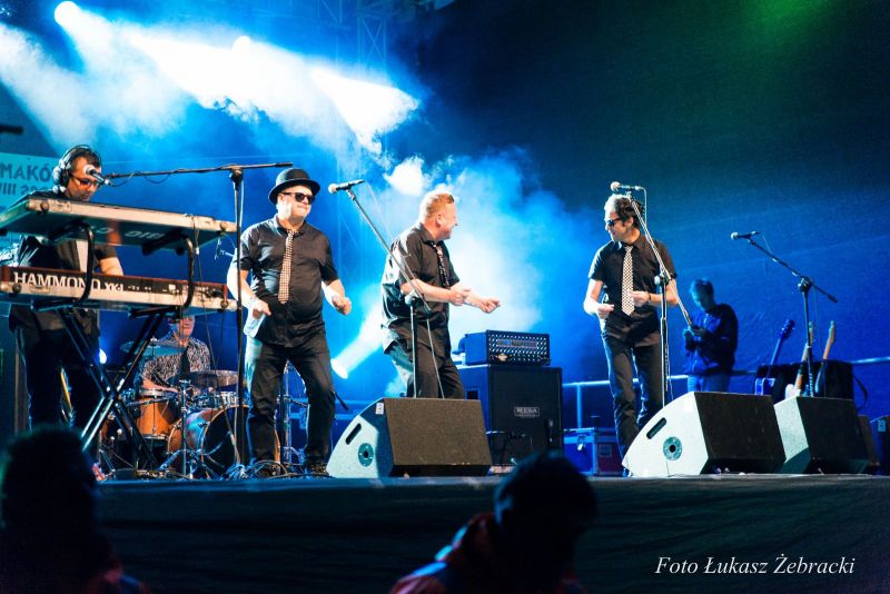 Koncert Czarno-Czarnych na VI Festiwalu Smaków Regionalnych "Pierogi" w Tarnowcu