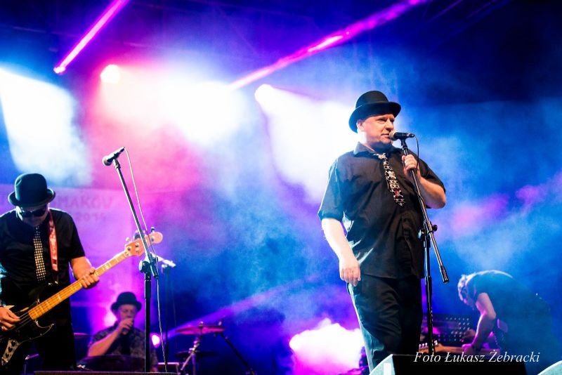 Koncert Czarno-Czarnych na VI Festiwalu Smaków Regionalnych "Pierogi" w Tarnowcu