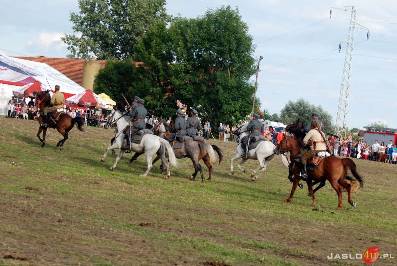 "Ułani, ułani..." - widowisko historyczne podczas V Memoriału "Hubala"