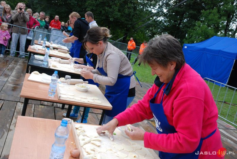 VI Festiwal Smaków Regionalnych "Pierogi" w Tarnowcu cz. 1