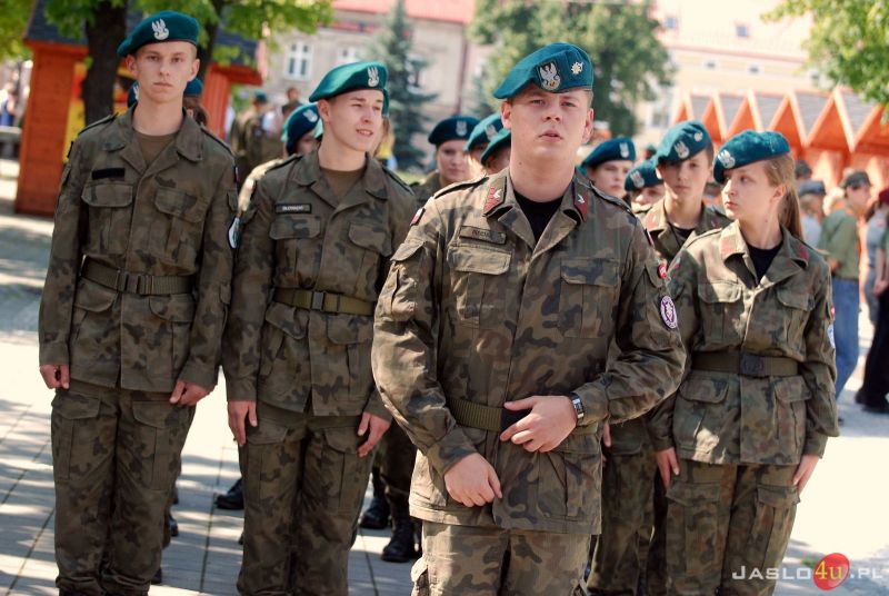 Wojewódzkie obchody Święta Wojska Polskiego w Jaśle cz. 1