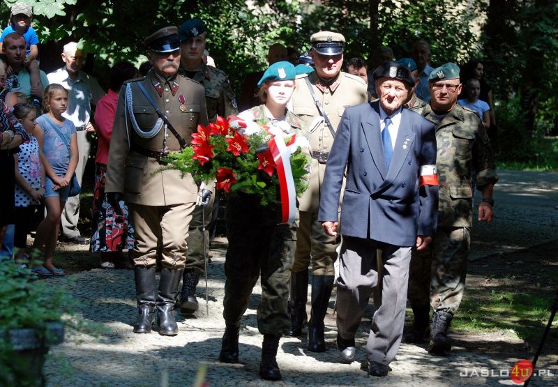 Wojewódzkie obchody Święta Wojska Polskiego w Jaśle cz. 1