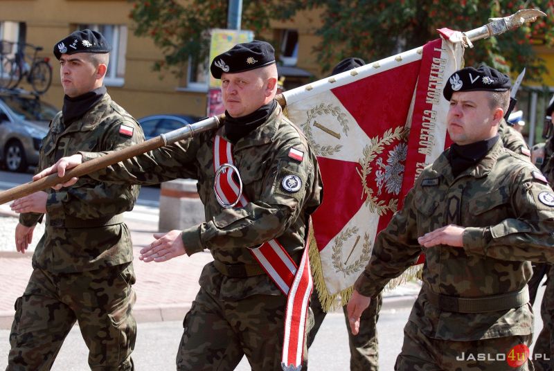 Wojewódzkie obchody Święta Wojska Polskiego w Jaśle cz. 1