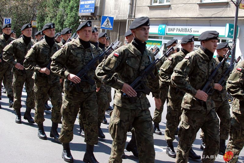 Wojewódzkie obchody Święta Wojska Polskiego w Jaśle cz. 1