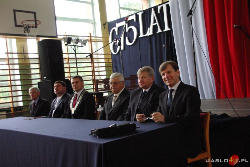 675 - lat nadania praw miejskich dla miasta Kołaczyce