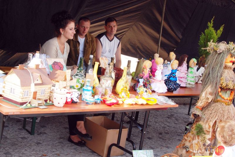 II Powiatowy Piknik Ekologiczny Eko-Raban na rynku w Jaśle