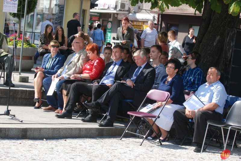 Narodowe Czytanie "Trylogii" na jasielskim rynku