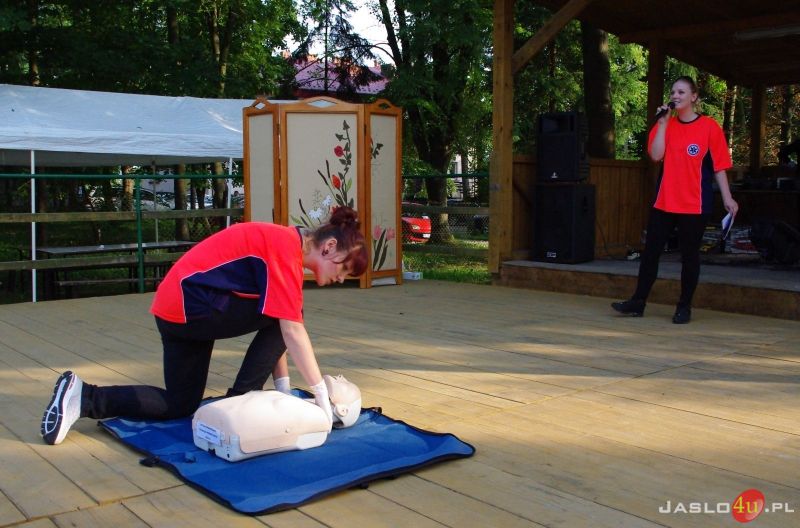 Piknik charytatywny w Harklowej