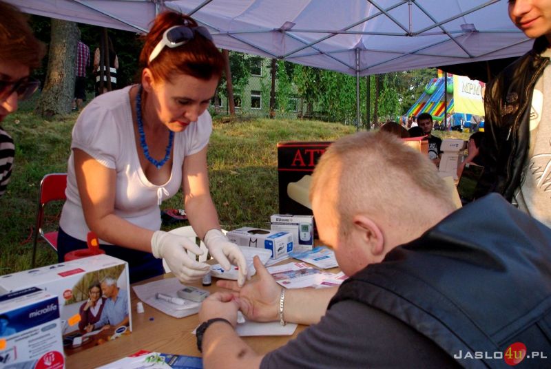 Piknik charytatywny w Harklowej