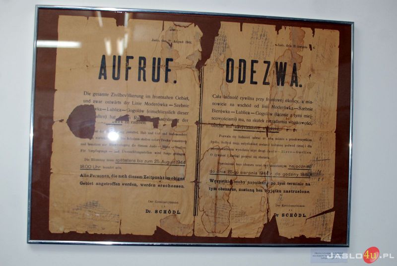 Wernisaż wystawy "70. rocznica wysiedlenia mieszkańców Jasła"
