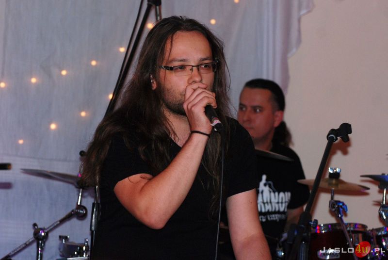 Koncert charytatywny "MTV Unplugged"