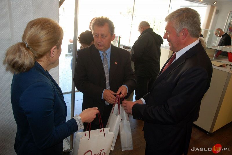 Mobilne Muzeum Jana Pawła II na płycie jasielskiego rynku
