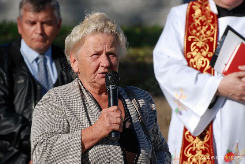 Uroczystość poświęcenia odnowionego cmentarza wojskowego w Tarnowcu