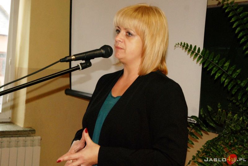 "Wielokulturowość Podkarpacia" – wystawa i wykłady w LO w Nowym Żmigrodzie