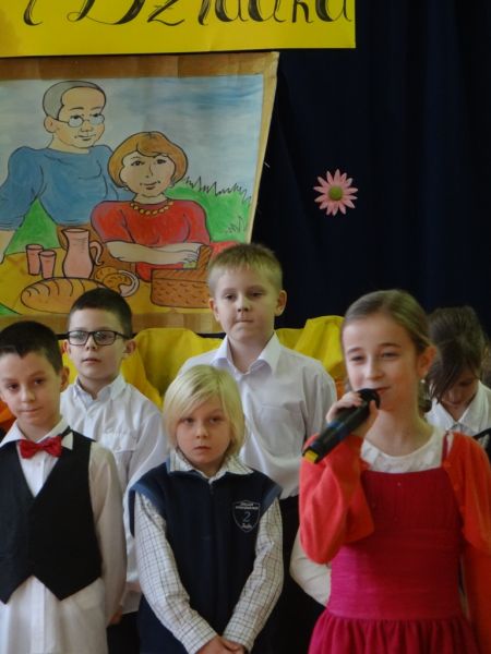 Dzień Babci i Dziadka w Szkole Podstawowej nr 2 w Jaśle