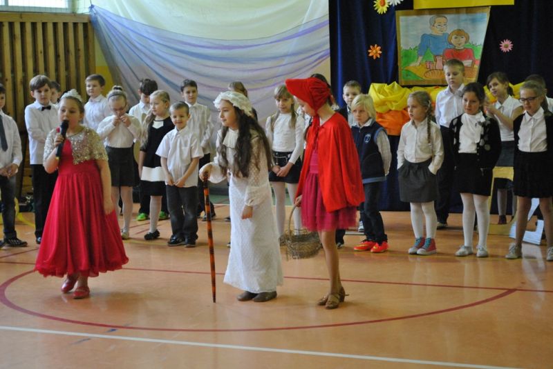 Dzień Babci i Dziadka w Szkole Podstawowej nr 2 w Jaśle