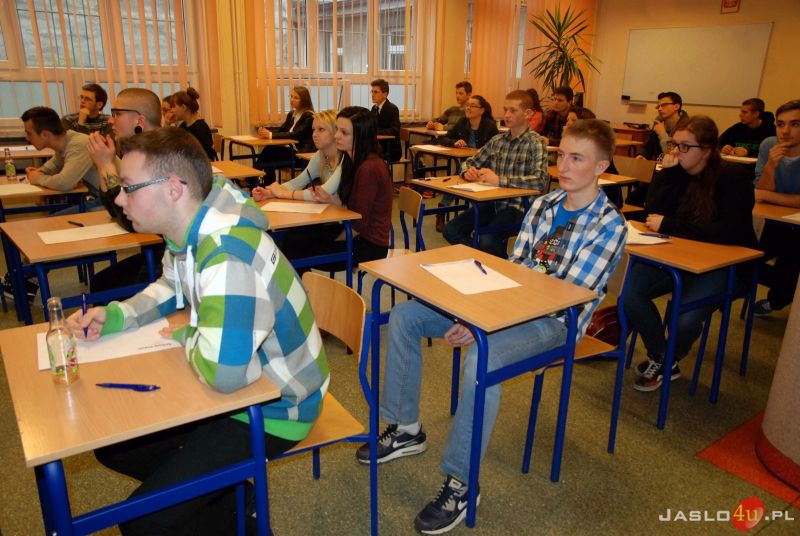 Konkurs wiedzy o bankowości w Zespole Szkół Technicznych