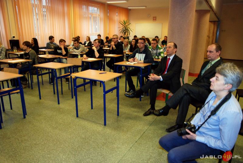 Konkurs wiedzy o bankowości w Zespole Szkół Technicznych