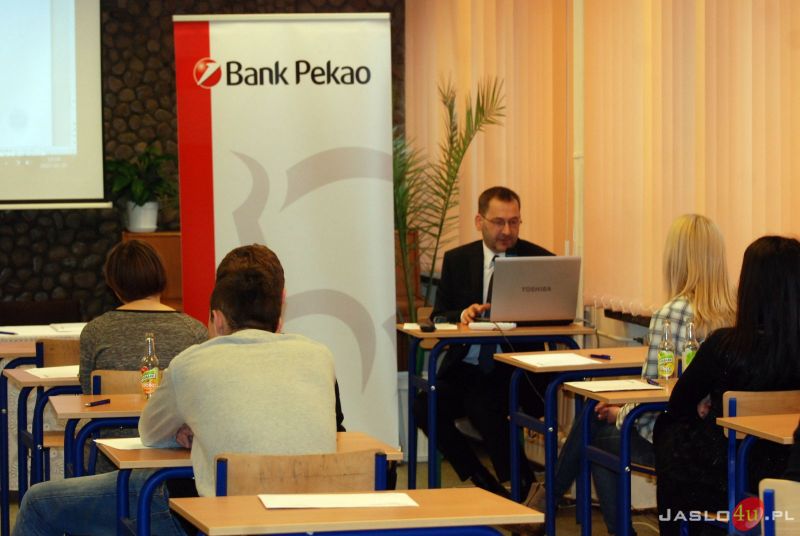 Konkurs wiedzy o bankowości w Zespole Szkół Technicznych