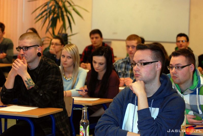 Konkurs wiedzy o bankowości w Zespole Szkół Technicznych