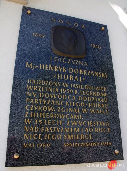 Obchody 75 rocznicy śmierci mjr. Henryka Dobrzańskiego "Hubala"