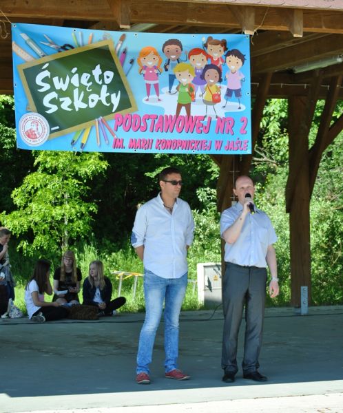 "Szkoła Podstawowa nr 2 w Jaśle – Piknik na Kwiatowej"