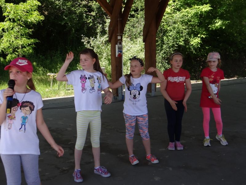 "Szkoła Podstawowa nr 2 w Jaśle – Piknik na Kwiatowej"