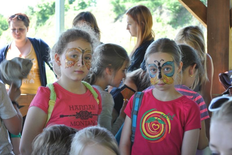"Szkoła Podstawowa nr 2 w Jaśle – Piknik na Kwiatowej"