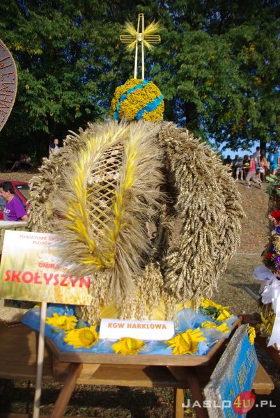 Festiwal Smaków Regionalnych "Pierogi" oraz Dożynki Powiatowe w Tarnowcu