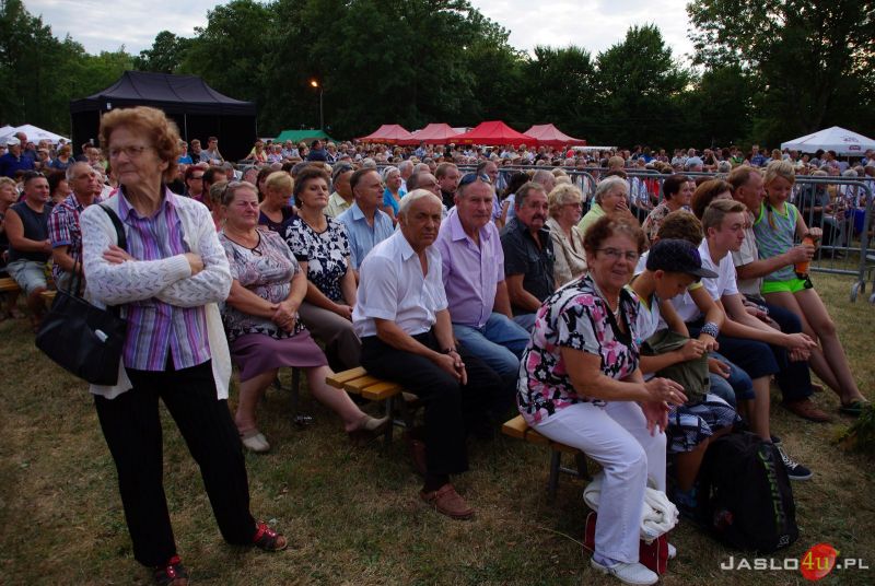 Festiwal Smaków Regionalnych "Pierogi" oraz Dożynki Powiatowe w Tarnowcu