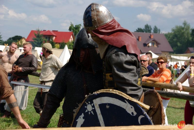 Potyczki średniowiecznych wojów