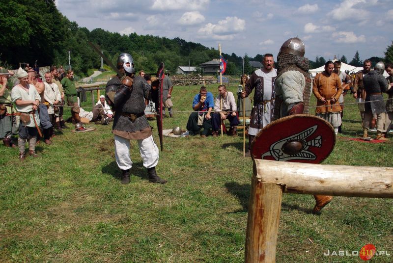 Potyczki średniowiecznych wojów