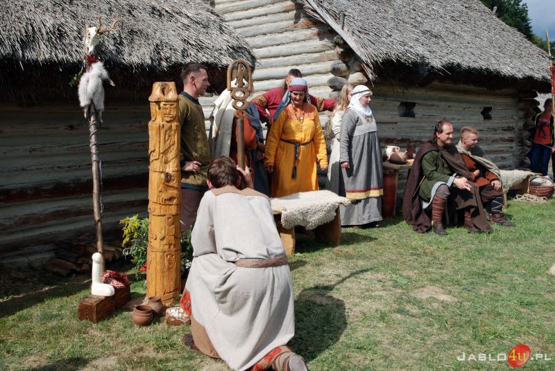 Teatr Obrzędów Słowiańskich w Karpackiej Troi