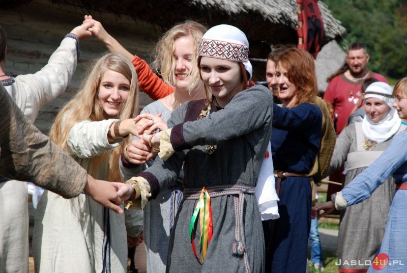 Teatr Obrzędów Słowiańskich w Karpackiej Troi