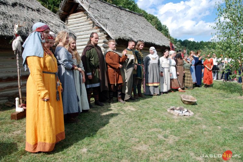 Teatr Obrzędów Słowiańskich w Karpackiej Troi