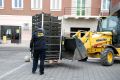 Jabłka dla mieszkańców na jasielskim rynku