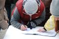 Jabłka dla mieszkańców na jasielskim rynku