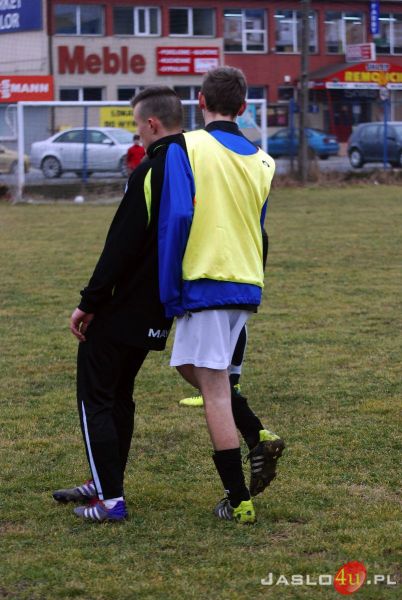 Sparing Juniorów Czarnych Jasło z Ostoją Kołaczyce