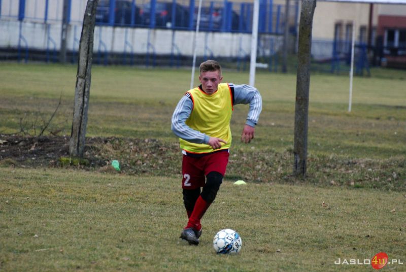 Sparing Juniorów Czarnych Jasło z Ostoją Kołaczyce