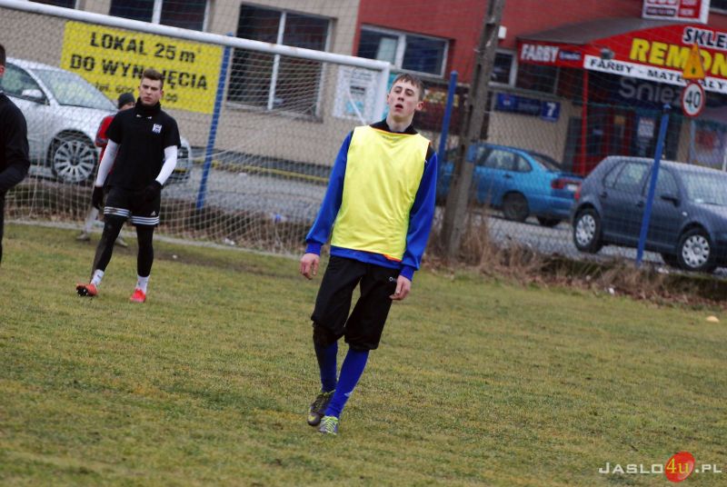 Sparing Juniorów Czarnych Jasło z Ostoją Kołaczyce