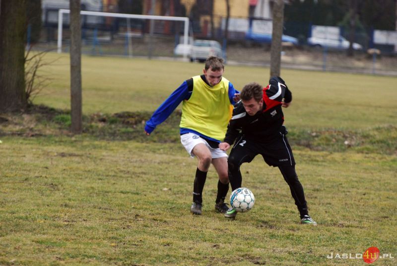 Sparing Juniorów Czarnych Jasło z Ostoją Kołaczyce