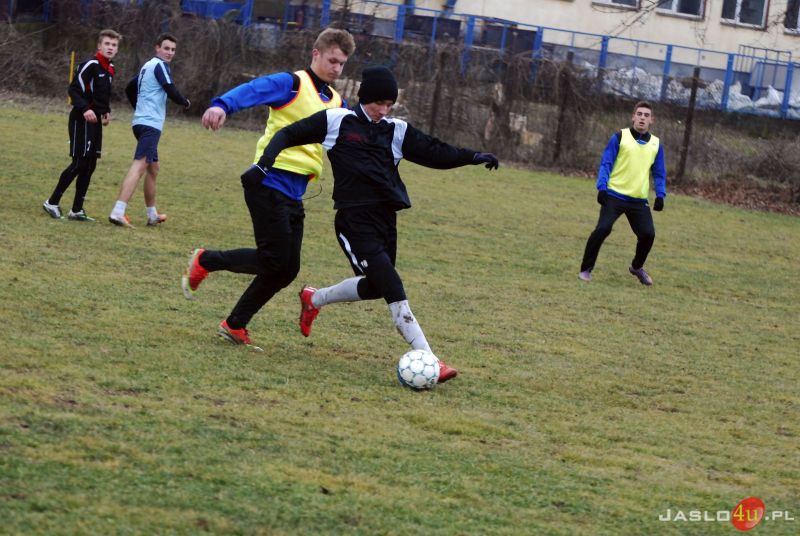 Sparing Juniorów Czarnych Jasło z Ostoją Kołaczyce