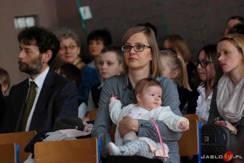 Uroczyste otwarcie sali gimnastycznej w SP nr 4 w Jaśle