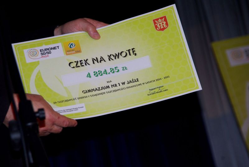 Czeki dla jasielskich szkół
