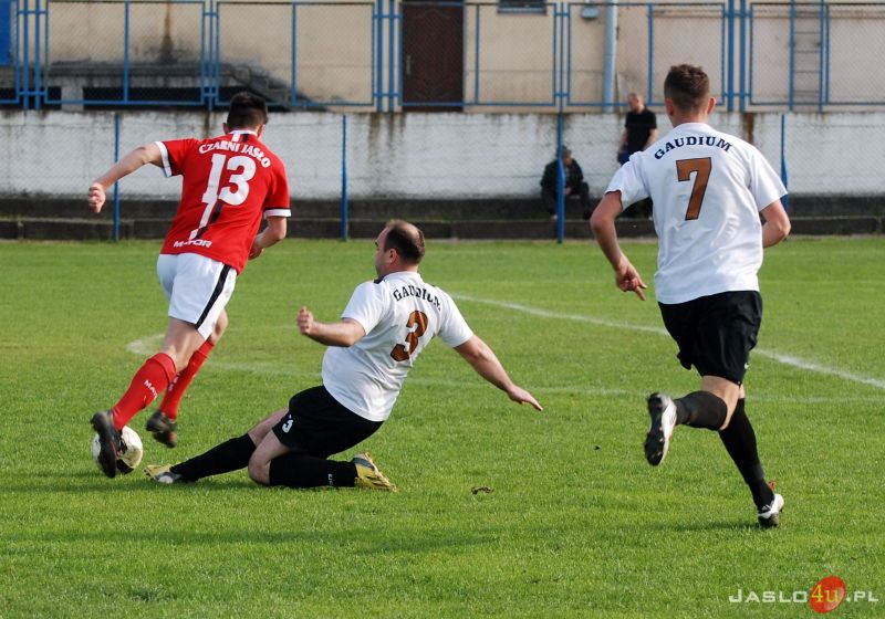JKS Czarni Jasło vs KKS Gaudium Łężyny