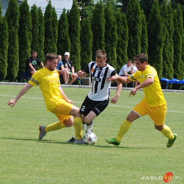 JKS Czarni Jasło vs LKS Skołyszyn