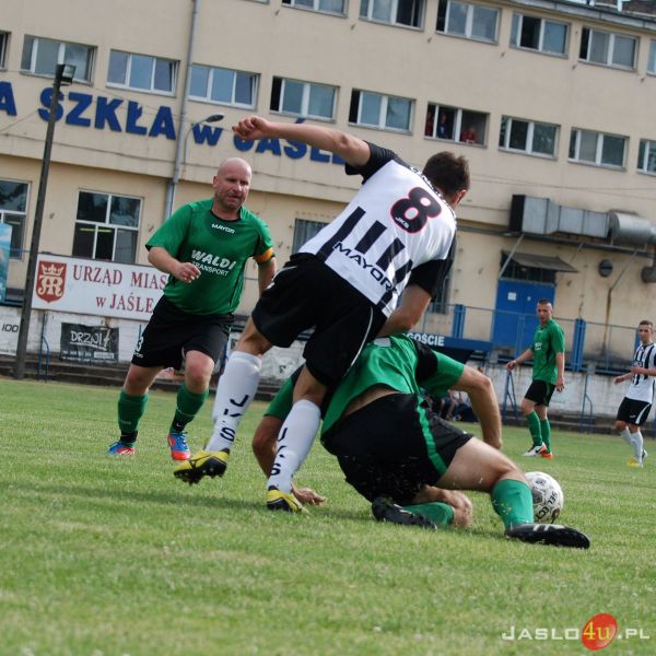 JKS Czarni Jasło vs Górnik Strachocina