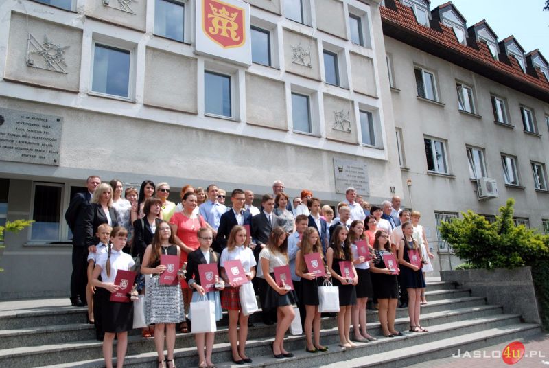 Najlepsi uczniowie nagrodzeni